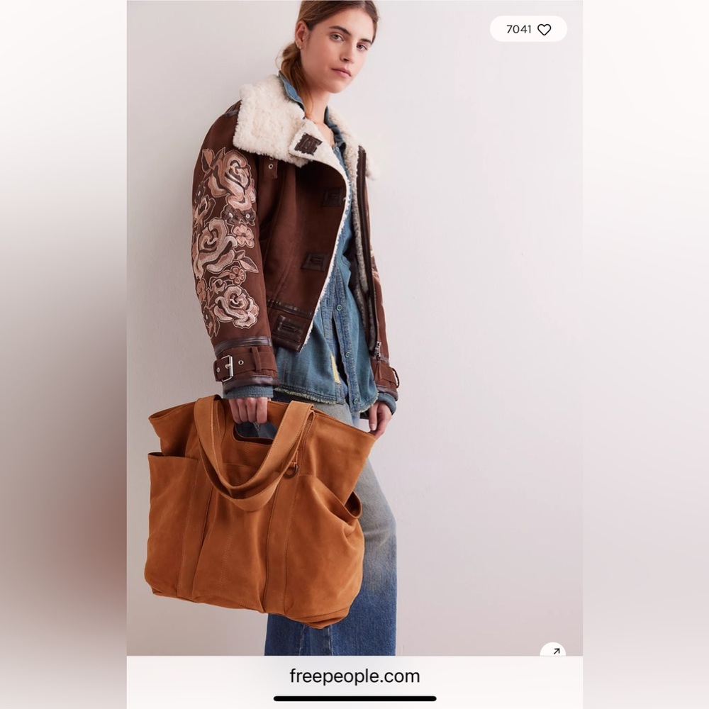 Elegant Suede Tote Bag - Brown - Picture 2 of 6